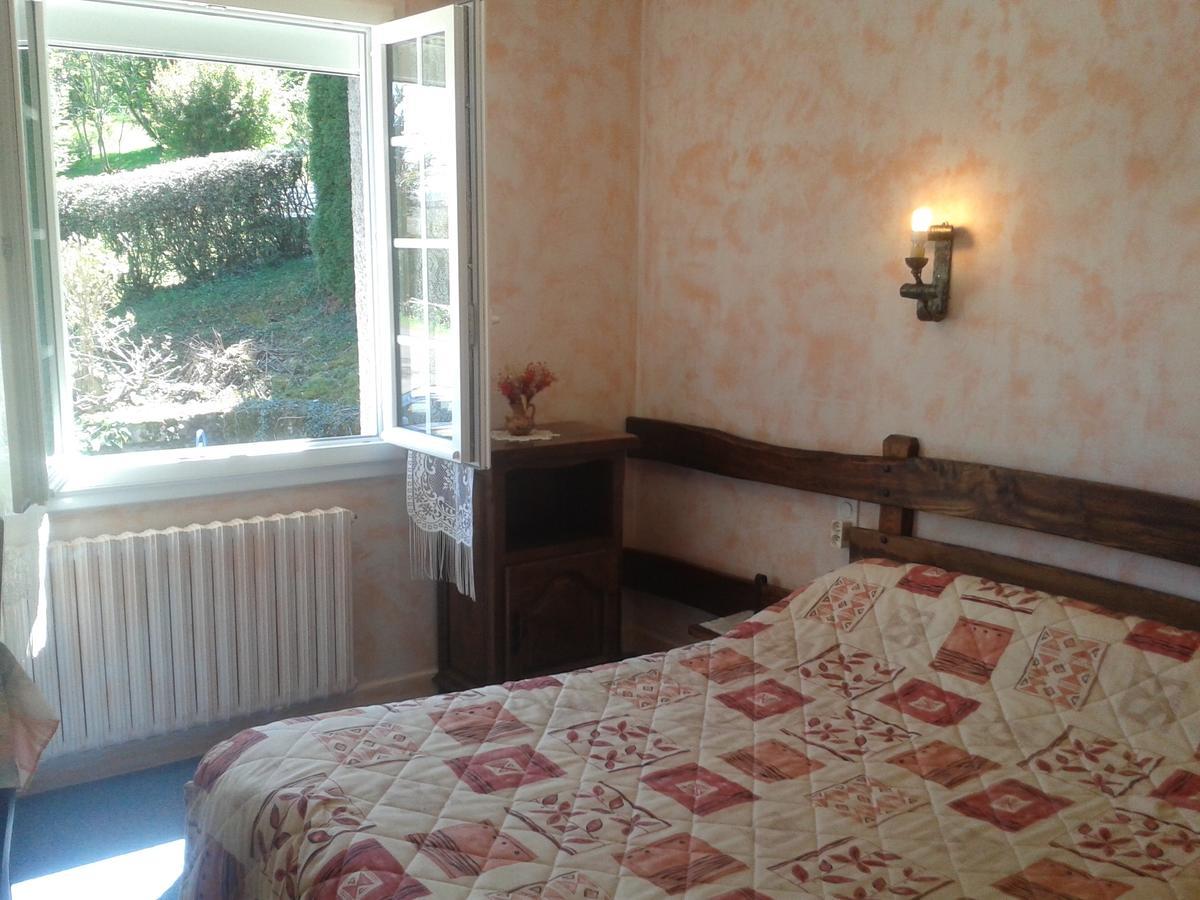La Cremaillere Hotell Miremont  Rum bild